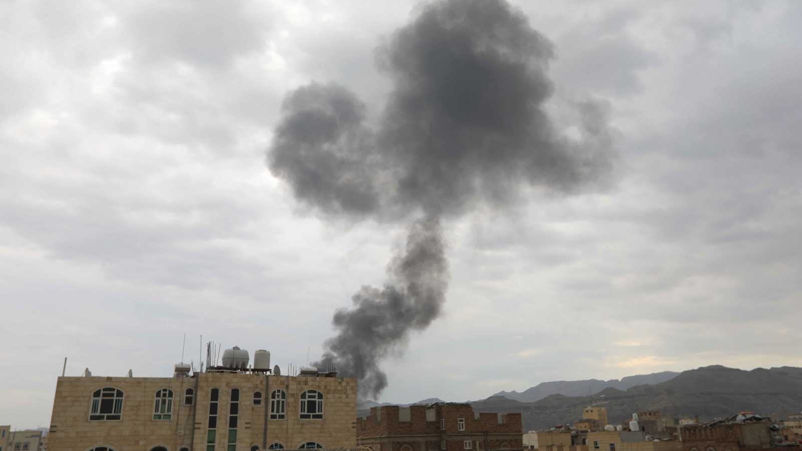 "النظر من الأعلى".. كاتس يتوعد بحصار الحوثيين بحرا وجوّا