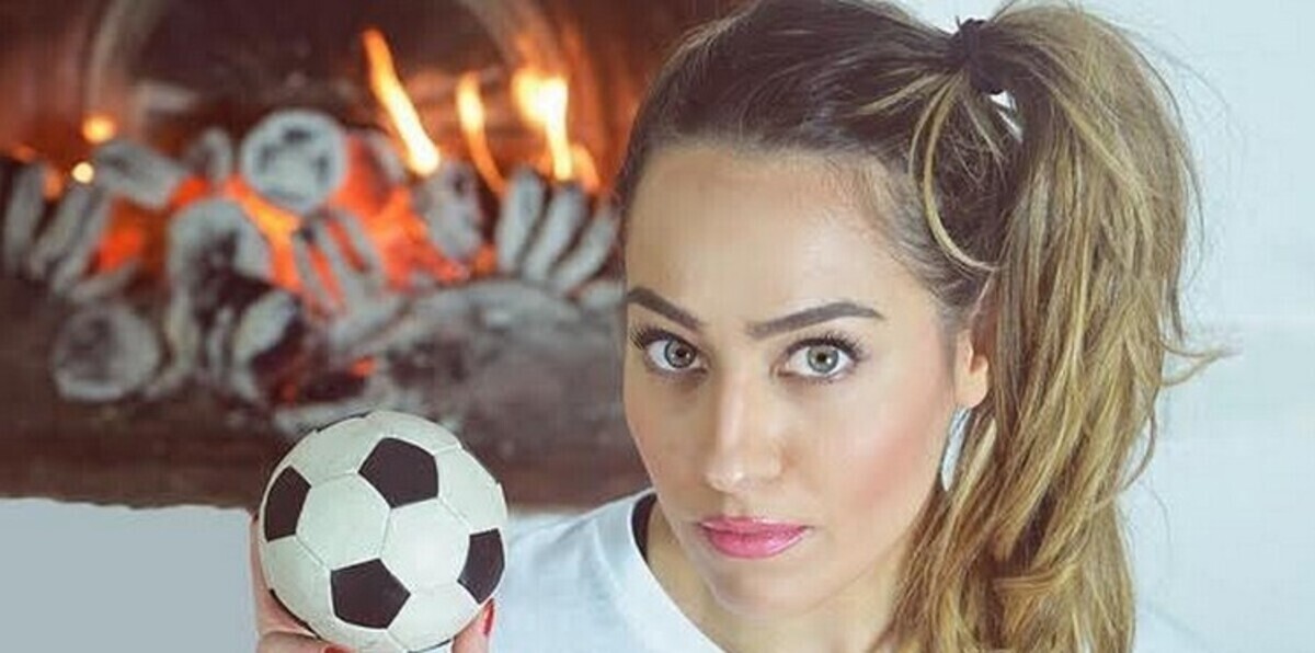 الجنس مقابل الفوز على ريال مدريد.. هذا ما وعدت به عارضة إيطالية