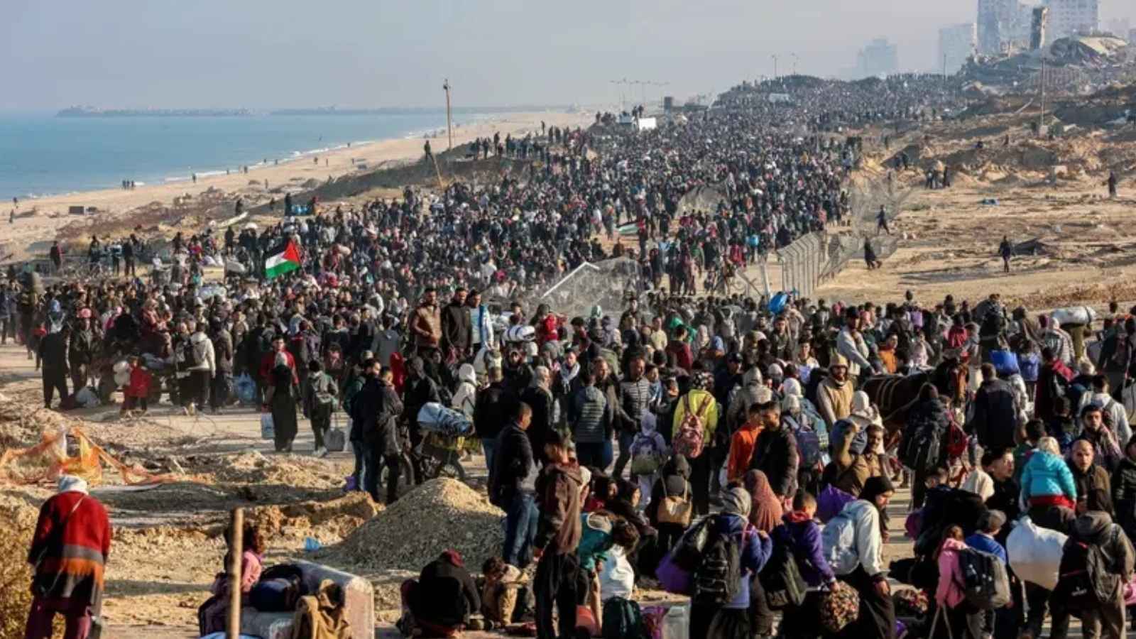 من "رامون" إلى أوروبا.. ما حقيقة جسر إسرائيل الجوي لتهجير سكان غزة؟