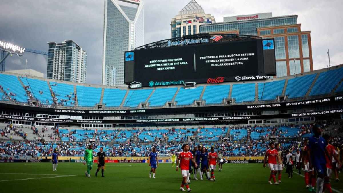 قبل النهاية بخمس دقائق.. توقف مباراة تشيلسي وبنفيكا في كأس العالم للأندية