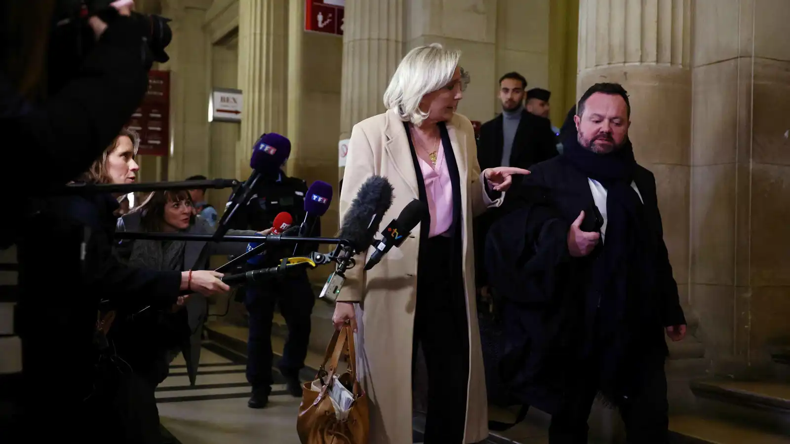 تحول استراتيجي.. الاعتراف ورقة لوبان الأخيرة لخوض انتخابات 2027