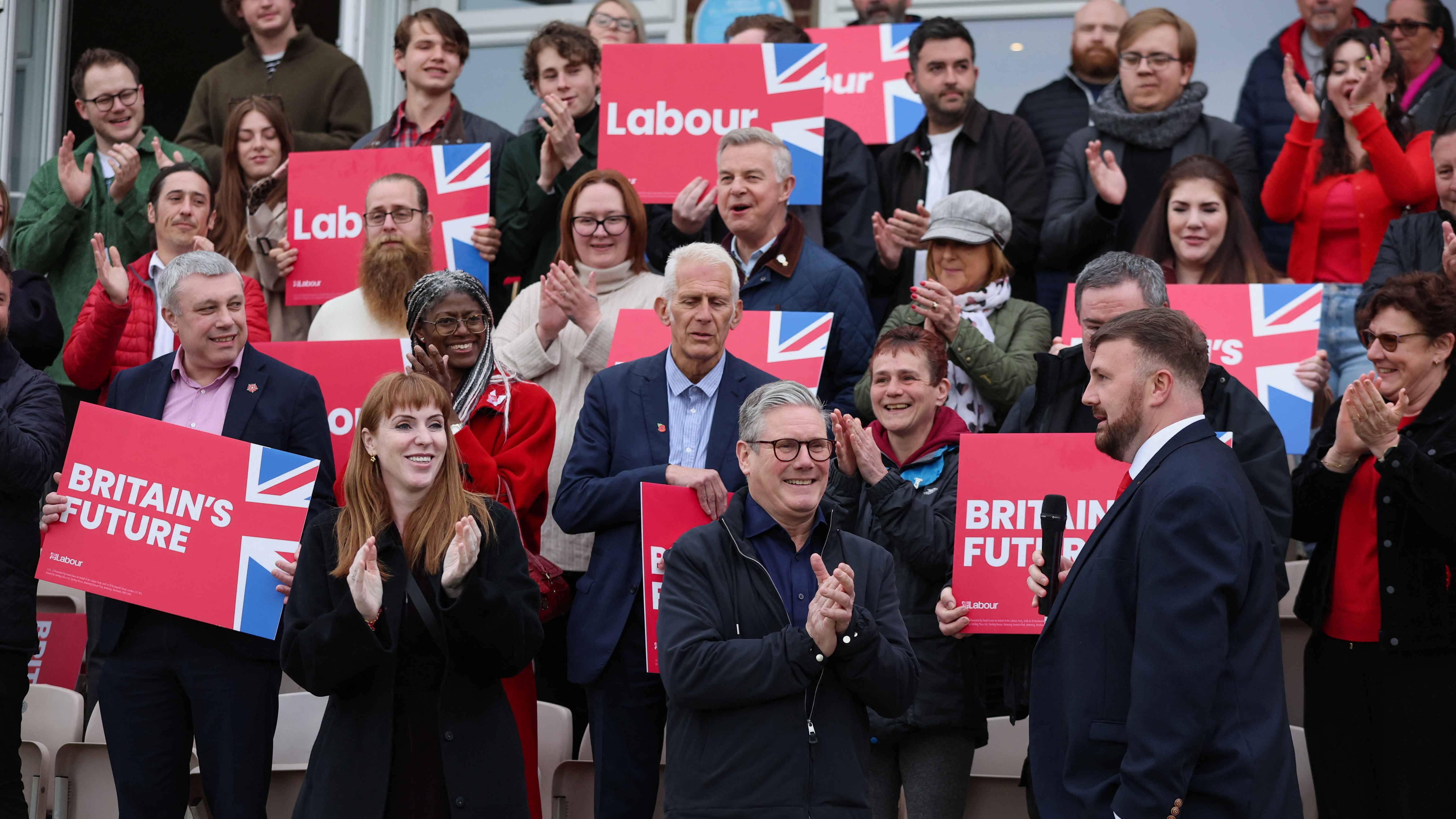 "أسوأ حملة انتخابية".. انقسامات تشق صفوف "المحافظين" في بريطانيا