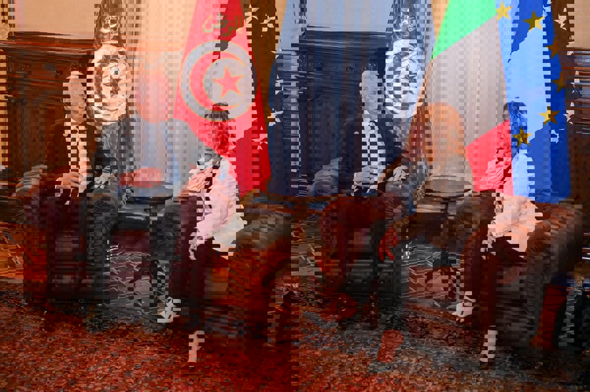 3 اتفاقيات للتوقيع.. ميلوني تزور تونس لدفع "خطة ماتي" حول الهجرة