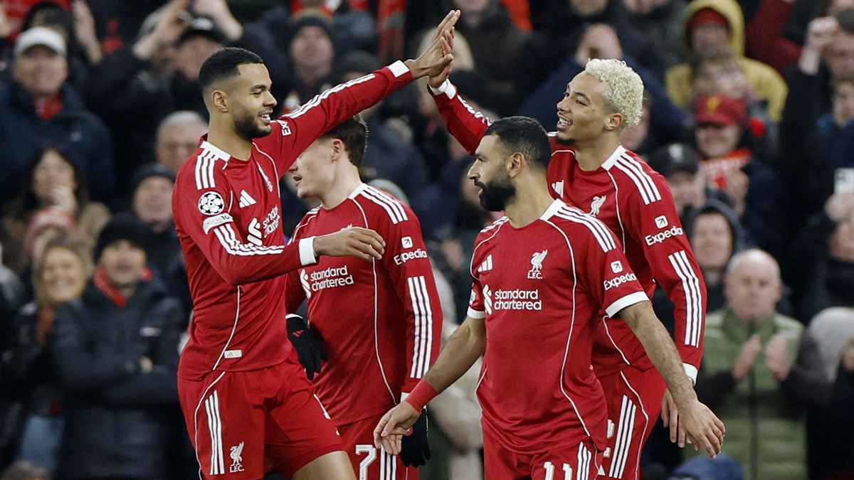 في 28 يوما.. 5 مباريات تحسم موسم ليفربول 