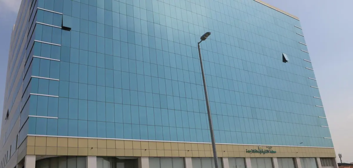 محكمة سعودية تلزم أميرًا بسداد مستحقات طائلة