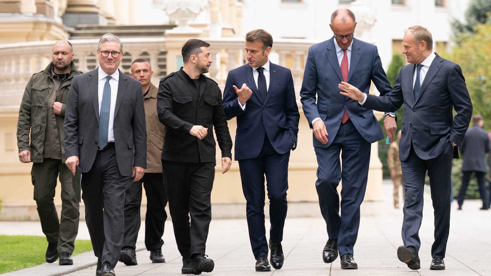 وسط انتقادات ترامب لزيلينسكي.. تحالف الراغبين يبحث الضمانات الأمنية الخميس