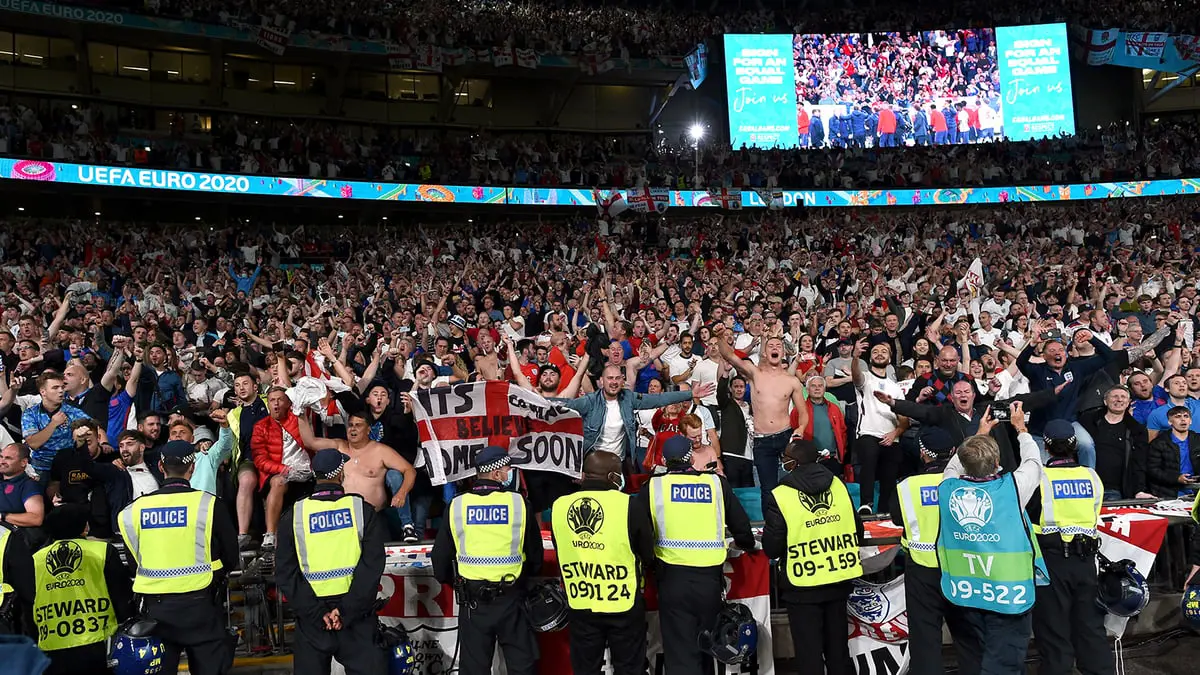 تقرير: نهائي بطولة يورو 2020 كان بؤرة لانتشار فيروس كورونا