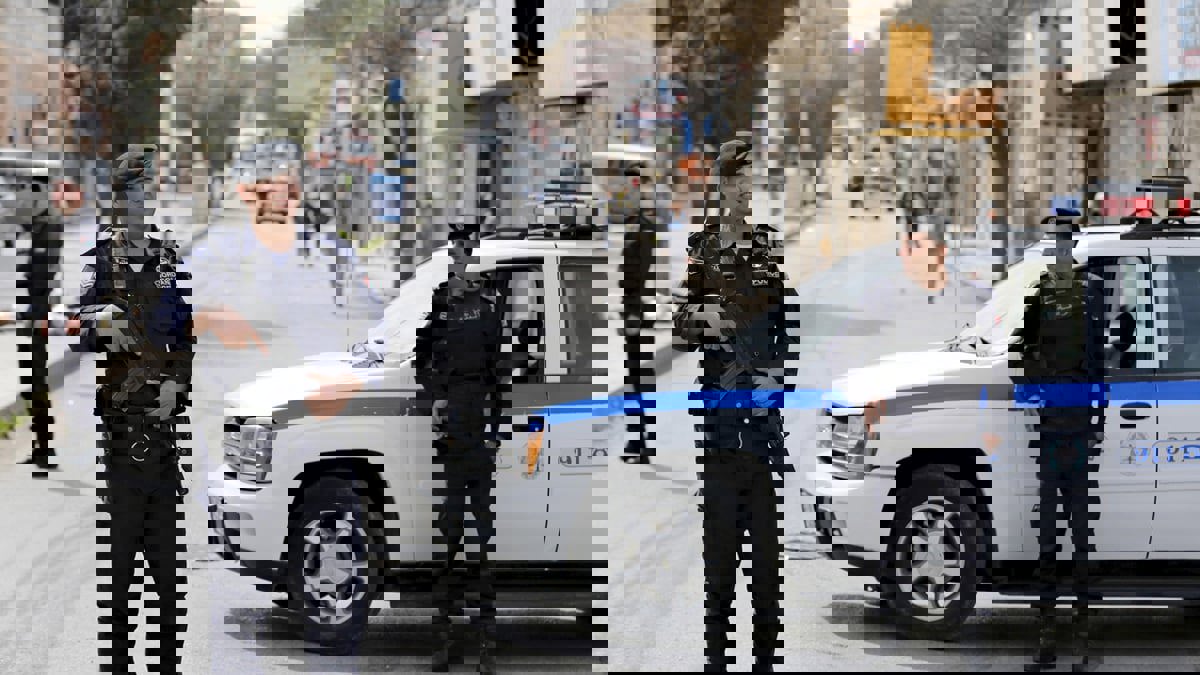 الأردن.. شخص يطعن زوجته "الحامل" أمام محكمة في الكرك