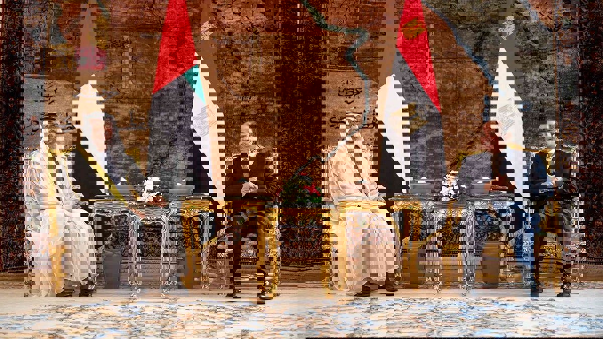 متحدث الرئاسة المصرية: لقاء السيسي ومحمد بن زايد بحث "المصالحة مع قطر"