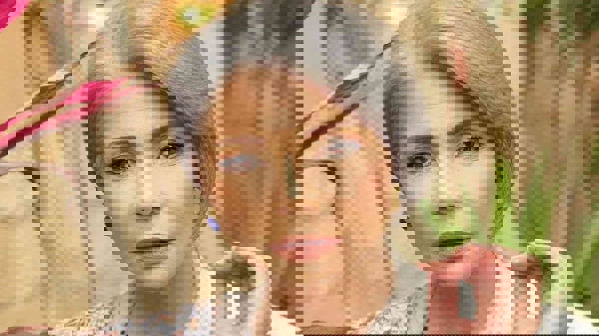 سوسن بدر تكشف تفاصيل أول أعمالها بالدراما الخليجية في "ولد أمه"