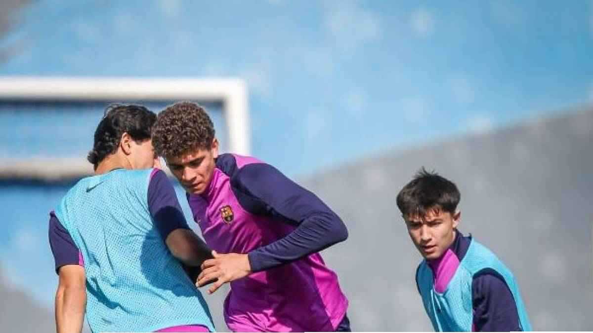 عضلات مفتولة.. تحول بدني مذهل لحمزة عبدالكريم بعد انضمامه لبرشلونة (صور) 