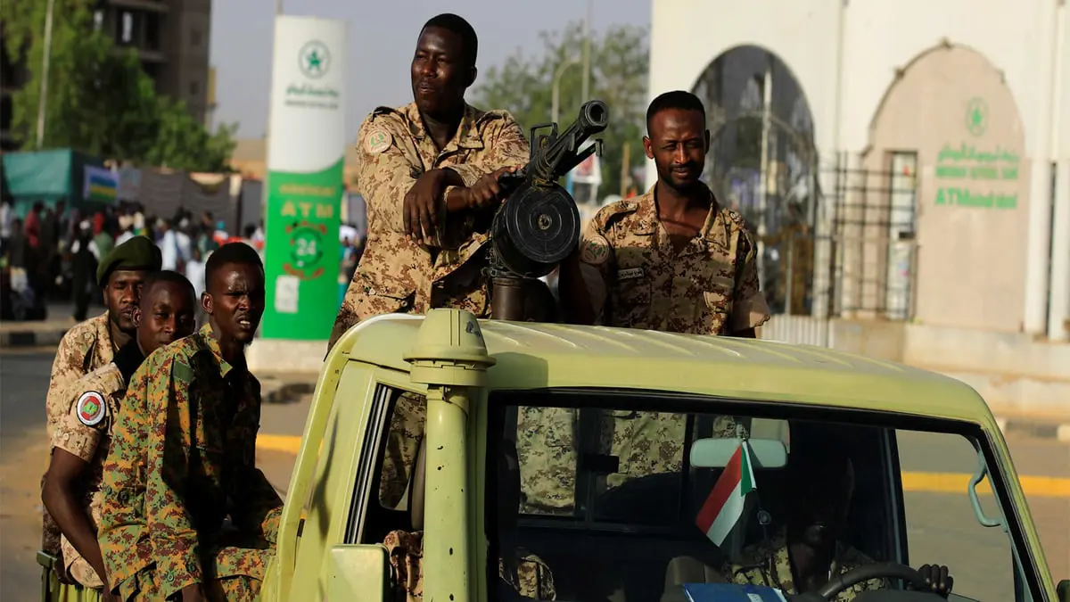 بعد عاصفة الخلافات.. هل تصمد شراكة "المدنيين والعسكريين" في السودان؟