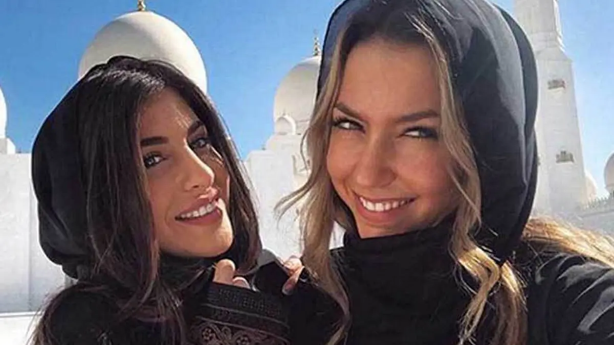 زوجات نجوم ريال مدريد يستمتعن بدفء أبوظبي (فيديو وصور)