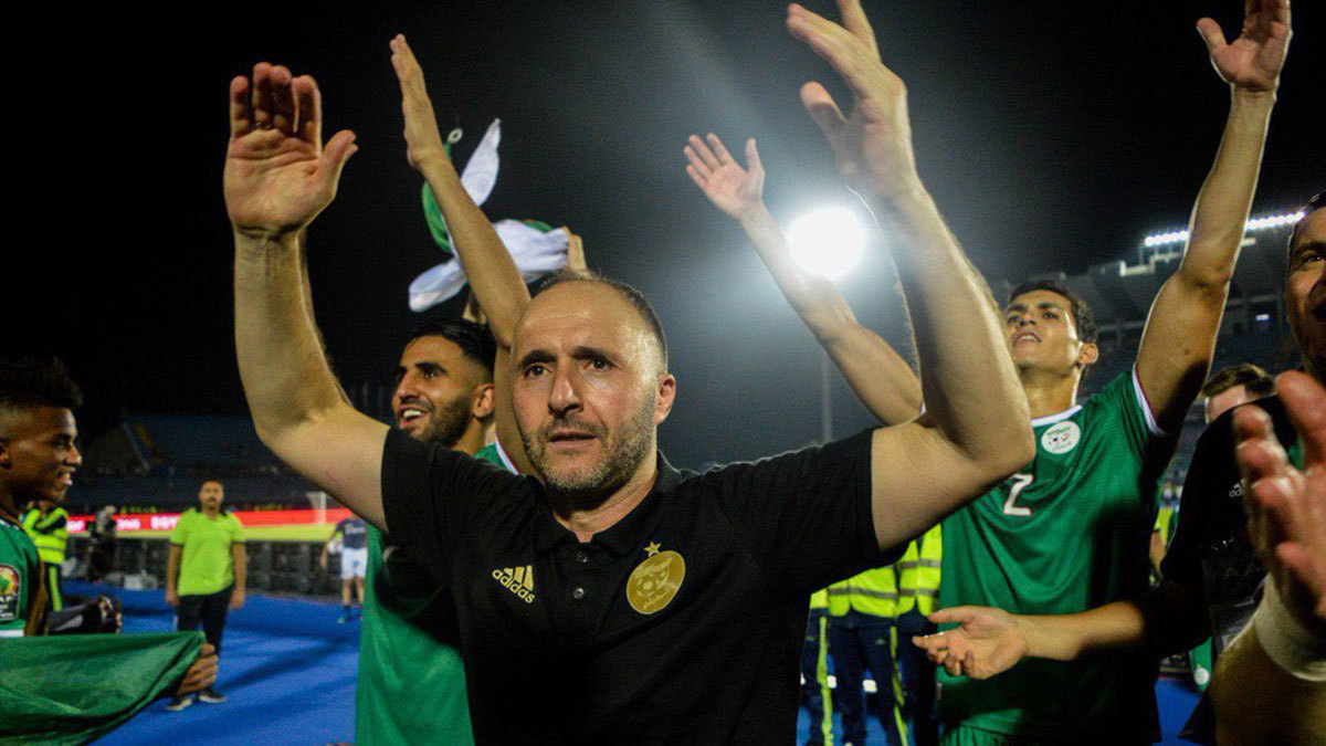 جمال بلماضي قبل مباراة الجزائر ضد نيجيريا يرفض مناقشة واقعة بن سبعيني في لقاء ساحل العاج