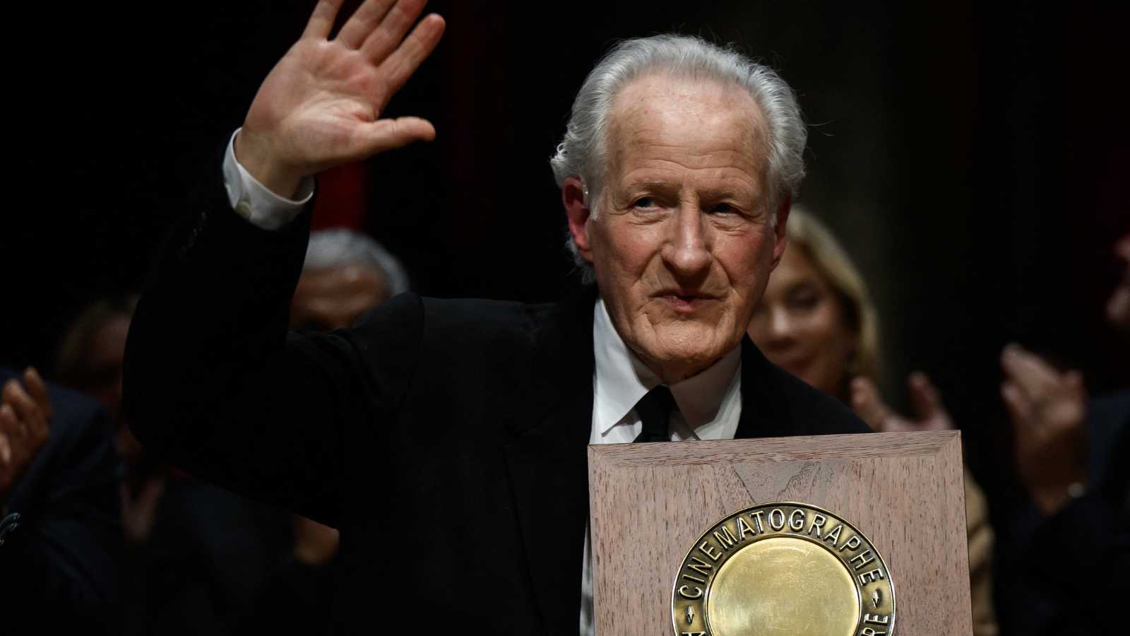 صاحب "ملحمة" آل باتشينو ودي نيرو.. منح مايكل مان جائزة لوميير