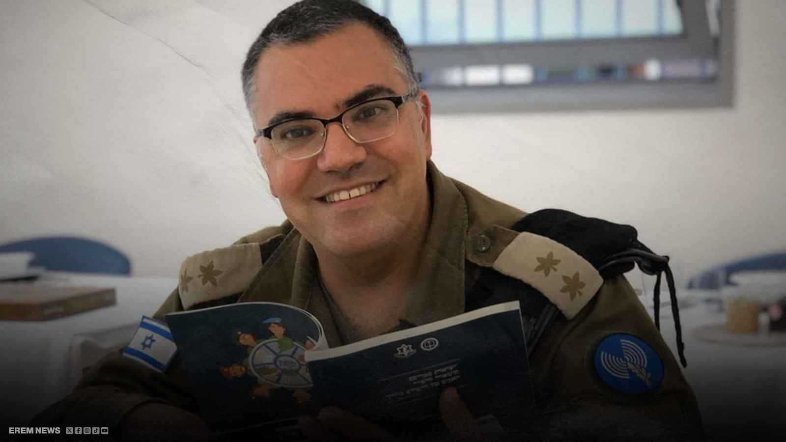 فلسطيني يثير موجة غضب بسبب مصافحة أدرعي