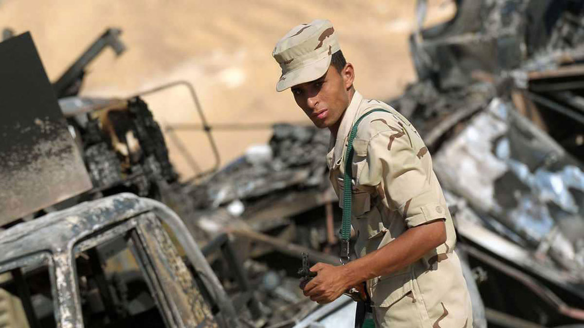 الجيش المصري يعلن مقتل 27 متشددًا في شمال سيناء