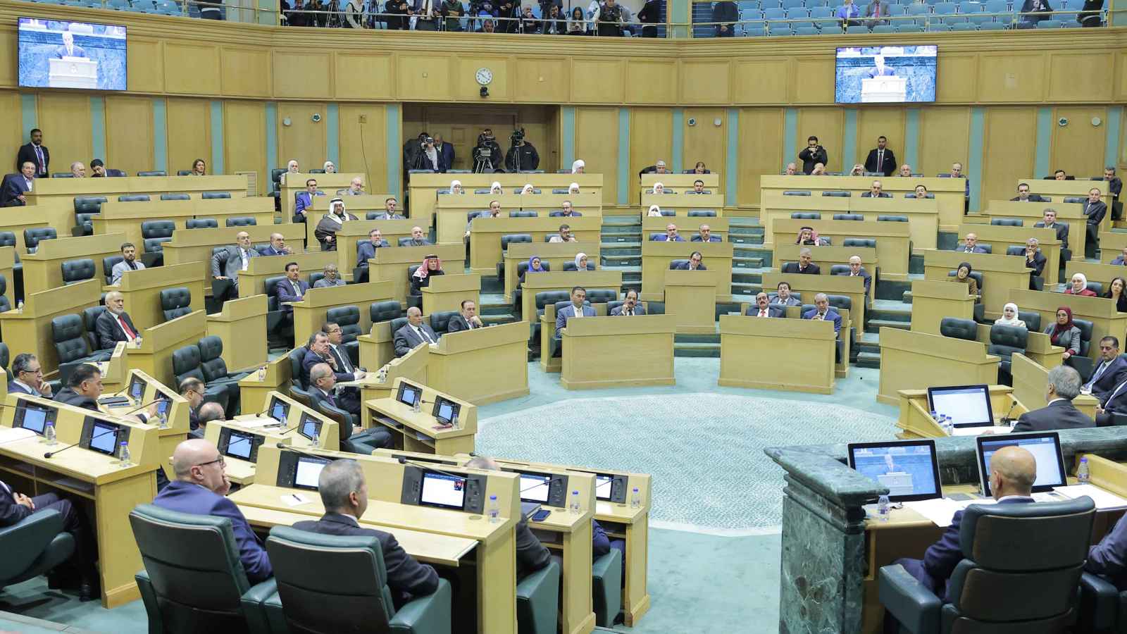 إخفاق تام.. "الإخوان المسلمون" في انتخابات رئاسة لجان البرلمان الأردني