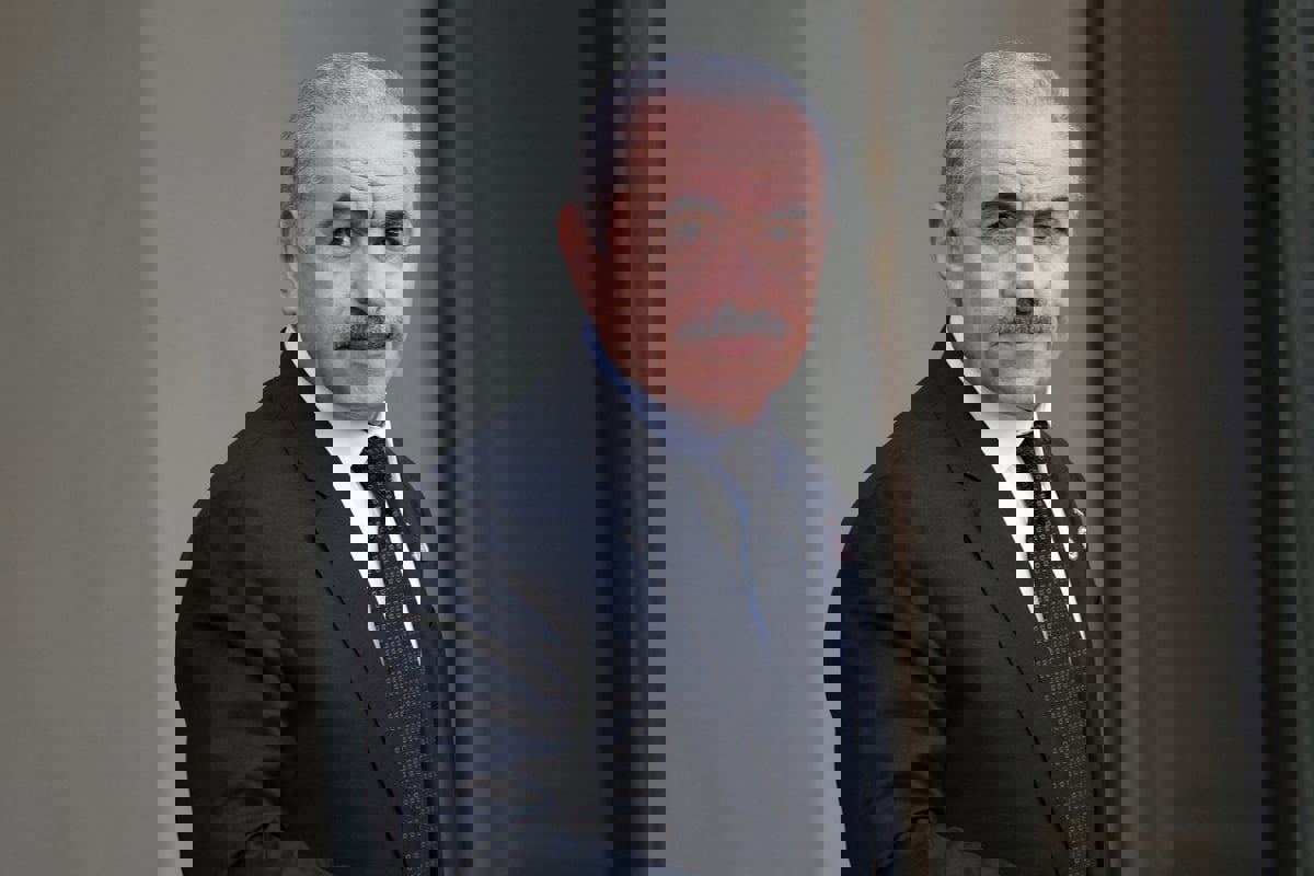 الحكومة الفلسطينية تقدم استقالتها للرئيس محمود عباس