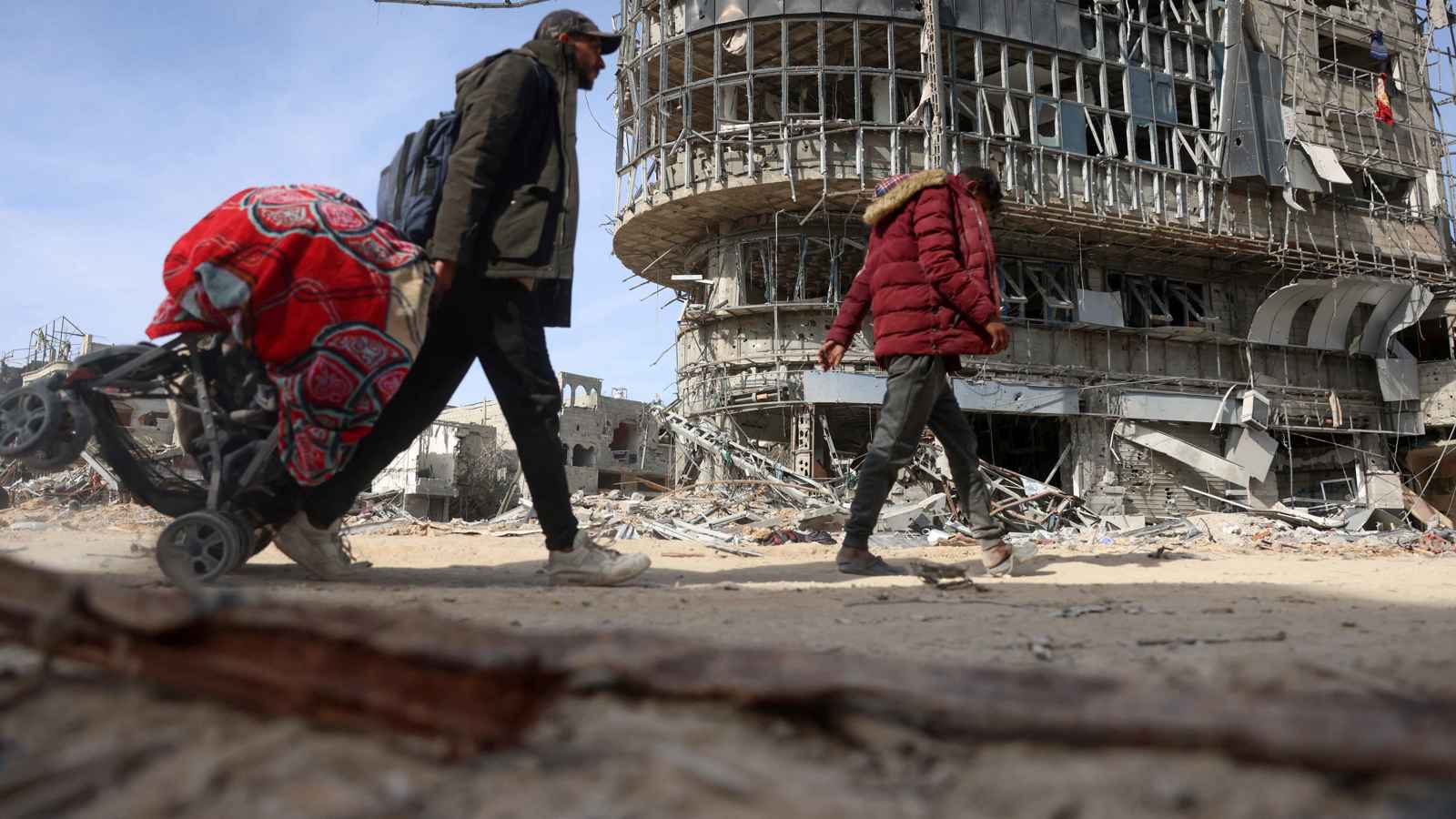 "انتهاك صارخ".. ماذا يقول القانون الدولي حول خطة ترامب بشأن غزة؟