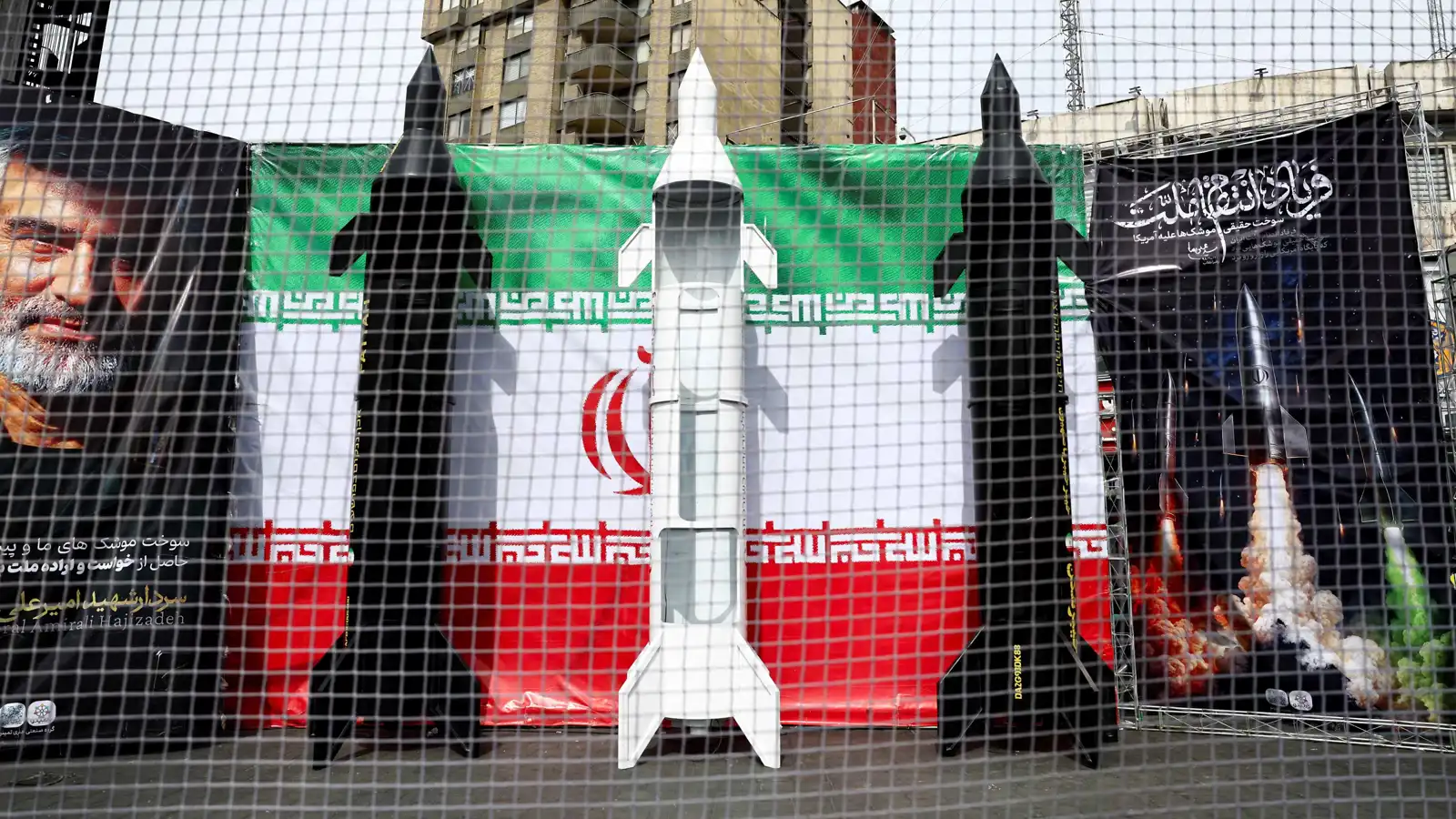 بعد استهدافها بصاروخ إيراني.. ما أهمية "دييغو غارسيا" في الحرب الإيرانية؟