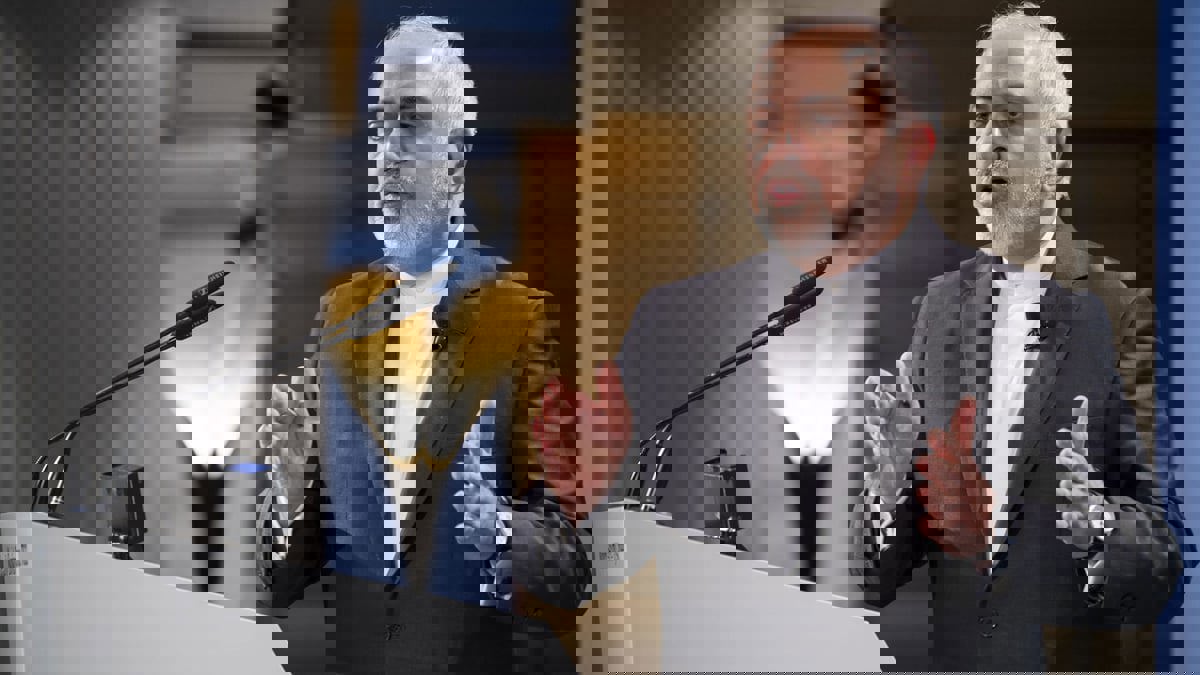 ظريف: سنواصل جهودنا للمصالحة في أفغانستان.. والعنف لن يحل الأزمة