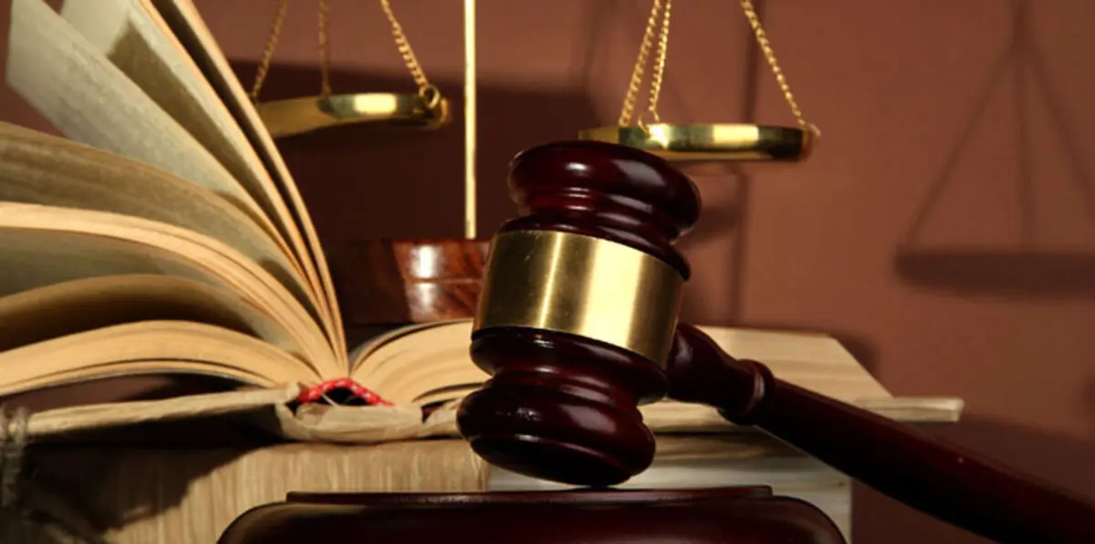 الكويت تعتقل مواطنا يقيم في بريطانيا بتهمة نشر تسجيلات مسيئة