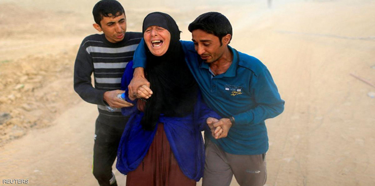 أكياس الجثث وروائحها تملأ الطرقات.. روايات مأساوية للفارين من الموصل بين الموت والدمار