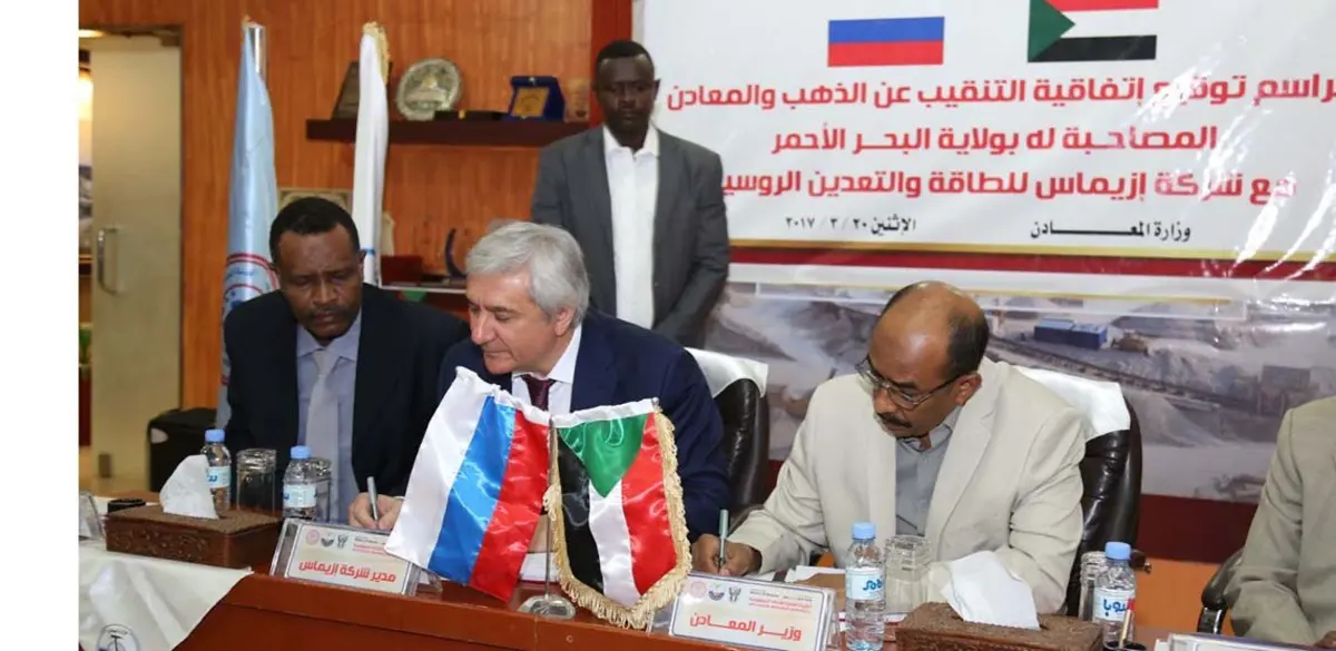 خبراء روس إلى الخرطوم للتحقيق في وفاة السفير