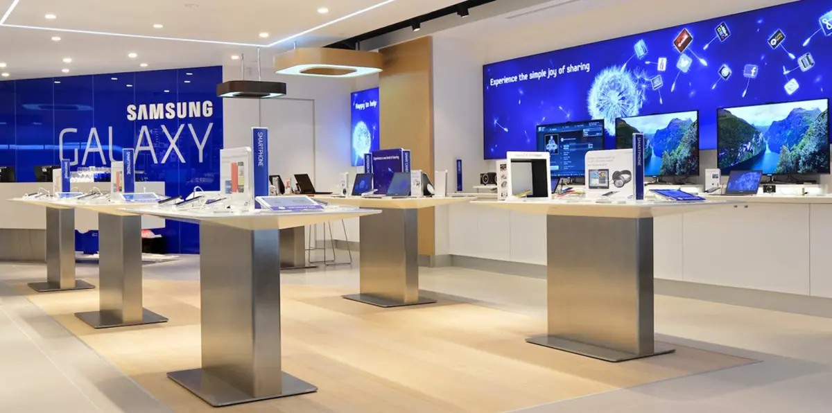 تصميمات مسربة تكشف عن طرح سامسونغ ميزة مذهلة لعشاق "السيلفي" (فيديو)