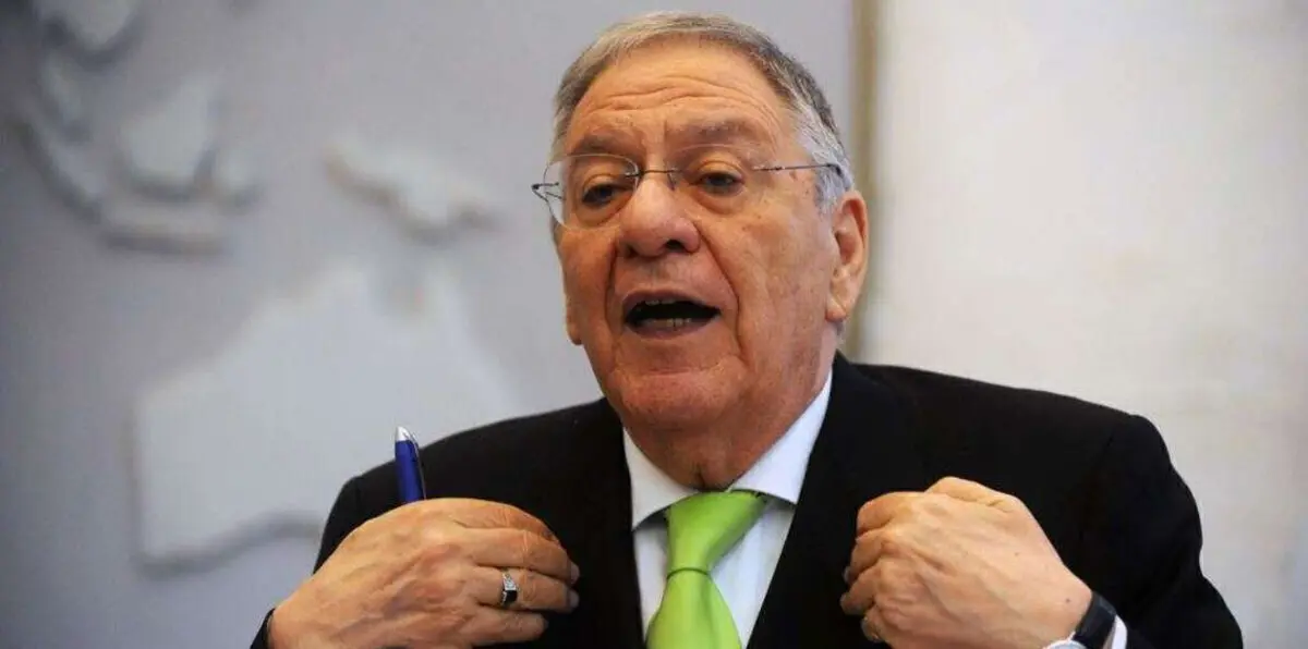 "ترشح بوتفليقة" يعمّق الخلافات بصفوف الحزب الحاكم في الجزائر