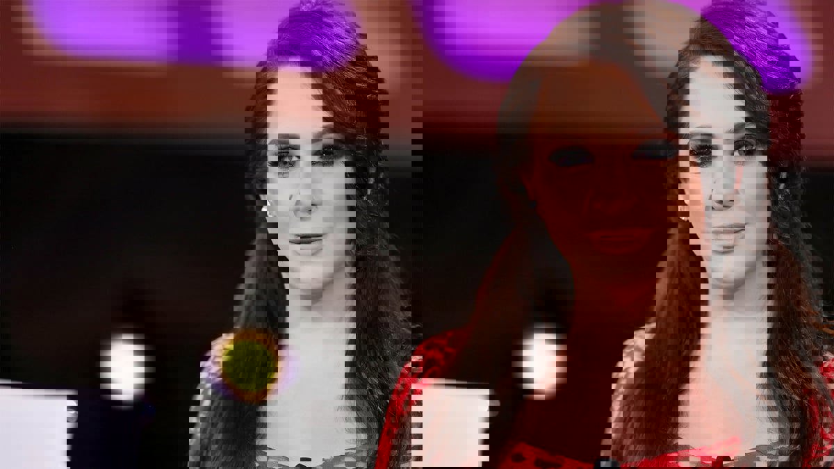 الفنانة سولاف فواخرجي تكشف تفاصيل جديدة عن مسلسل "عنبر 10"