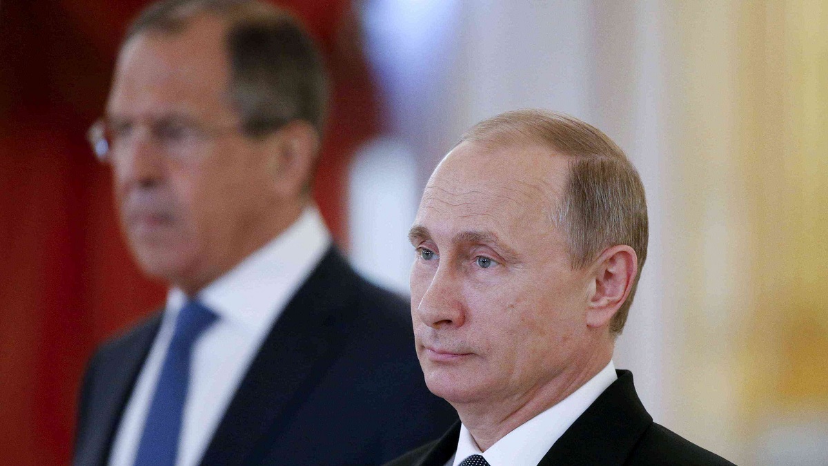 بوتين يتهم دول الغرب بالسعي لـ"تكبيل" روسيا ولافروف يصفها بـ"الأنانية"