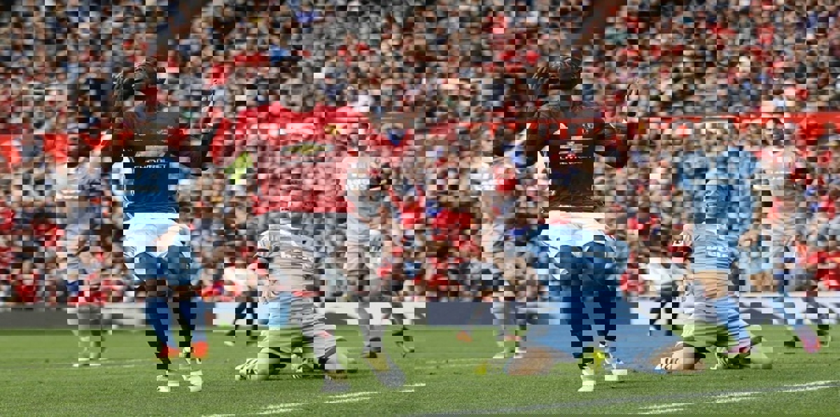 ستوك سيتي يفرض التعادل على مانشستر يونايتد في الدوري الإنجليزي