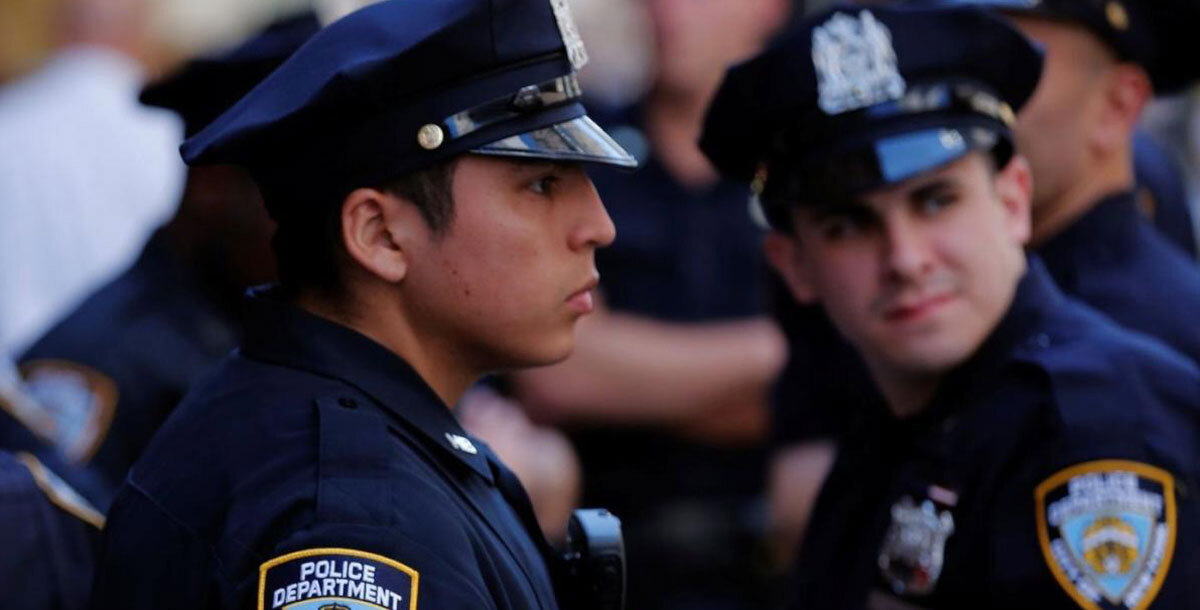 85 ألف دولار لمسلمة أُجبرت على نزع حجابها في الولايات المتحدة‎