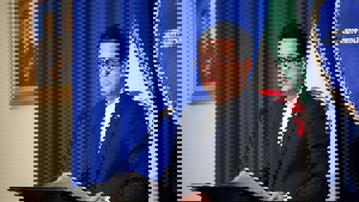 إيران تنفي علمها بنقل قاعدة "العديد" الأمريكية في قطر