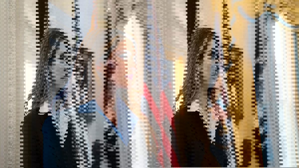 مسؤول في إدارة ترامب: هيكس تعود للبيت الأبيض الشهر المقبل