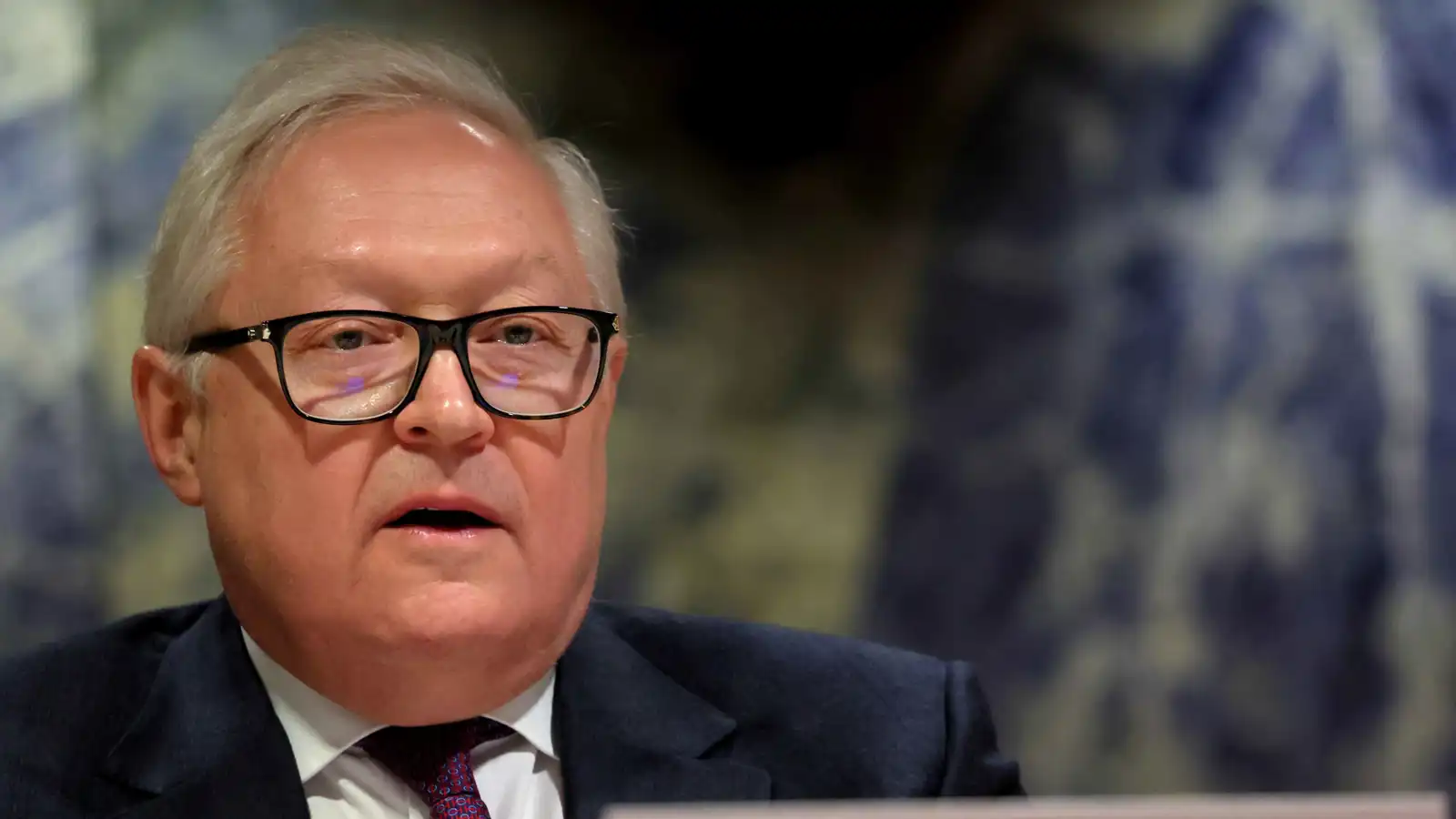 ضبط القواعد وإبقاء الحوار.. روسيا تسعى لفرض معادلة تفاوضية جديدة