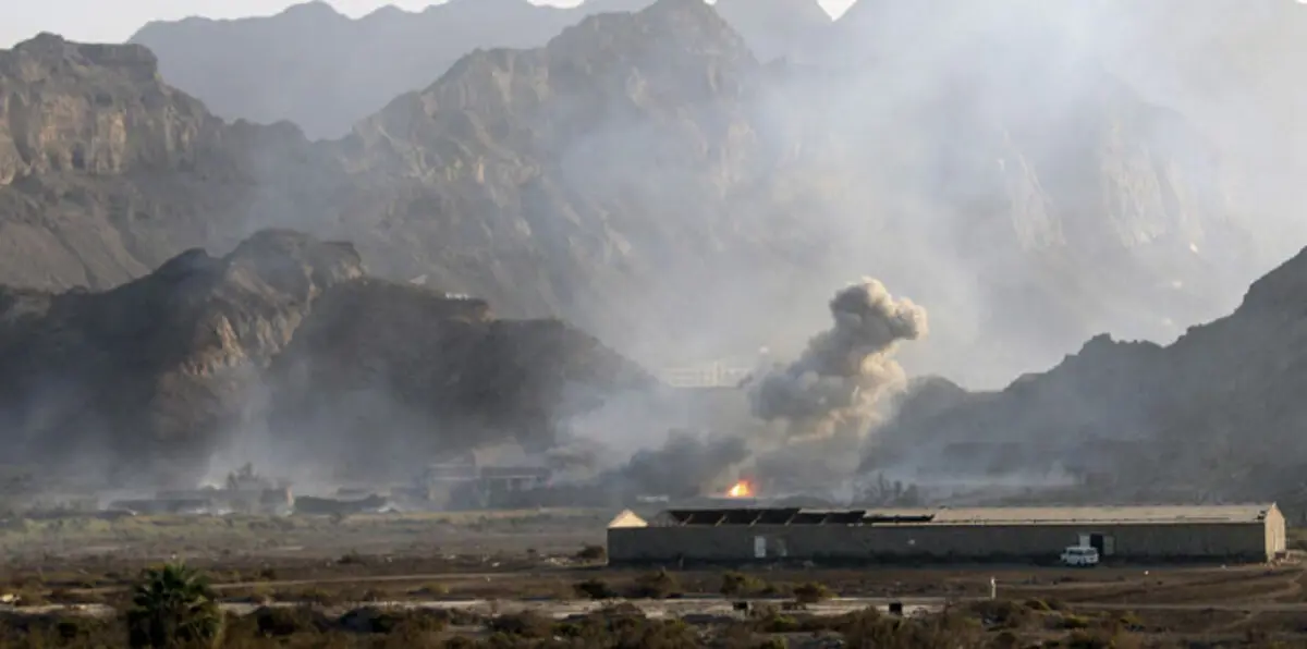 التحالف العربي يكثّف غاراته في اليمن غداة تعليق المفاوضات