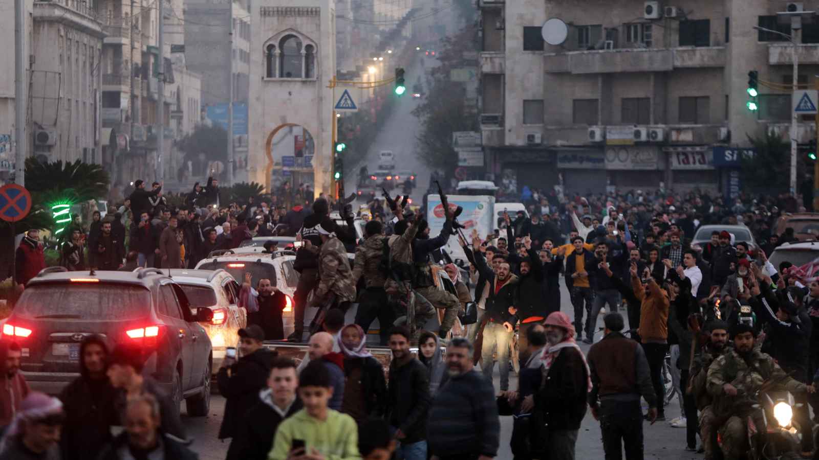 الفصائل السورية تشعل جبهة درعا بالسيطرة على نوى (فيديو)