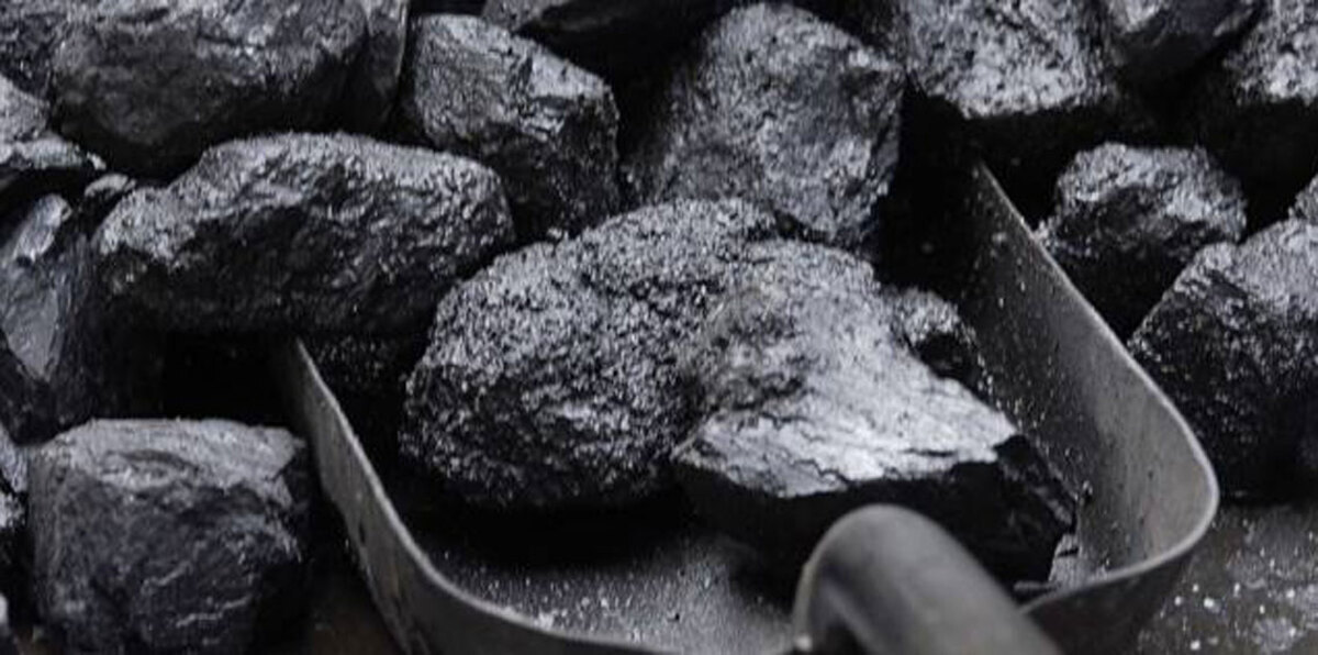 روسيا تنفي إعادة تصدير فحم من كوريا الشمالية رغم العقوبات