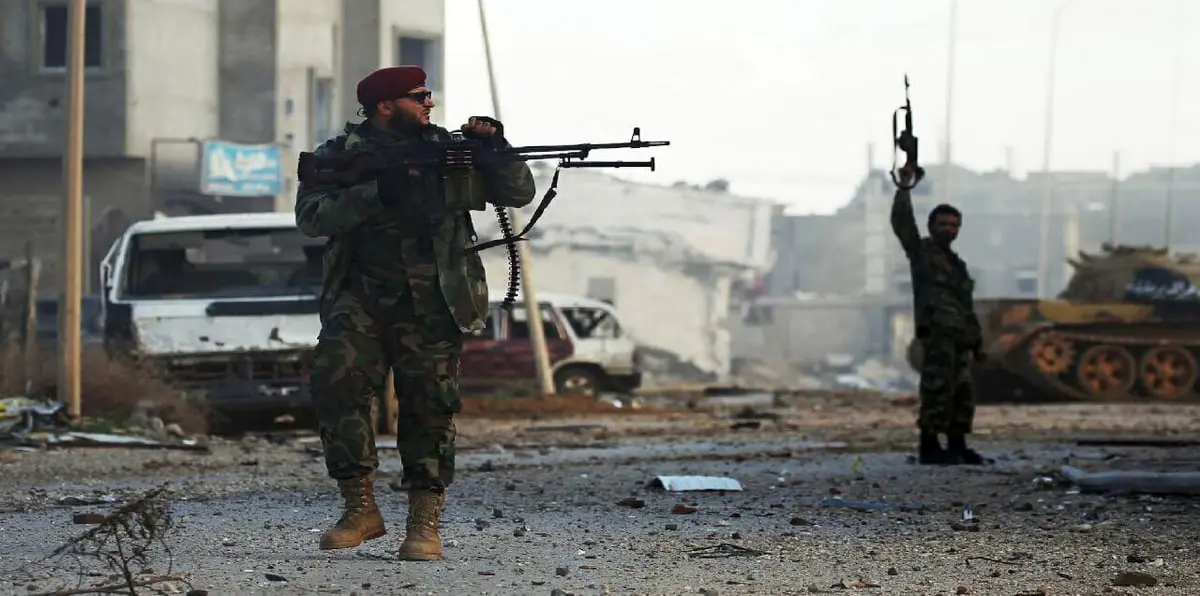 اشتباكات مسلحة بين ميليشيات حكومتي الوفاق والإنقاذ في طرابلس