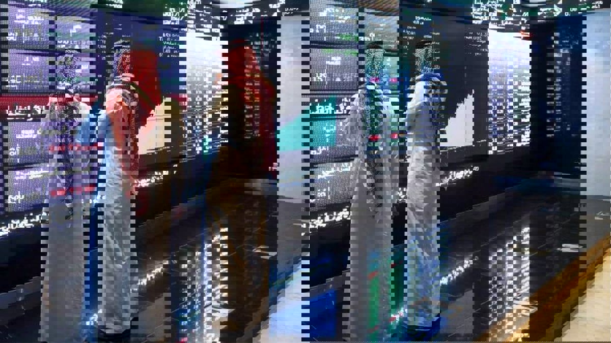 توسع القطاع الخاص غير النفطي السعودي ونمو في الإمارات