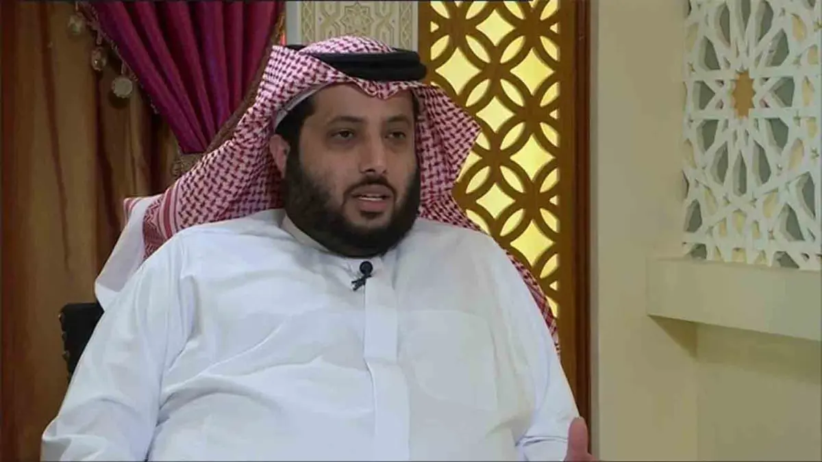 تركي آل الشيخ يكشف عن تحسن حالته الصحية و"زوال الخطر"