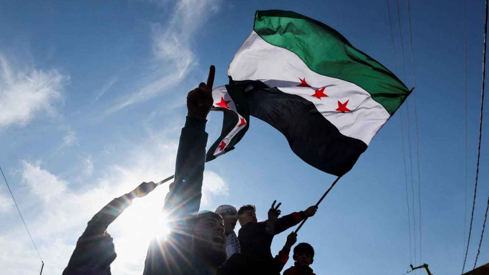 نقاشات "ساخنة" في أولى جلسات لجنة الحوار الوطني السوري