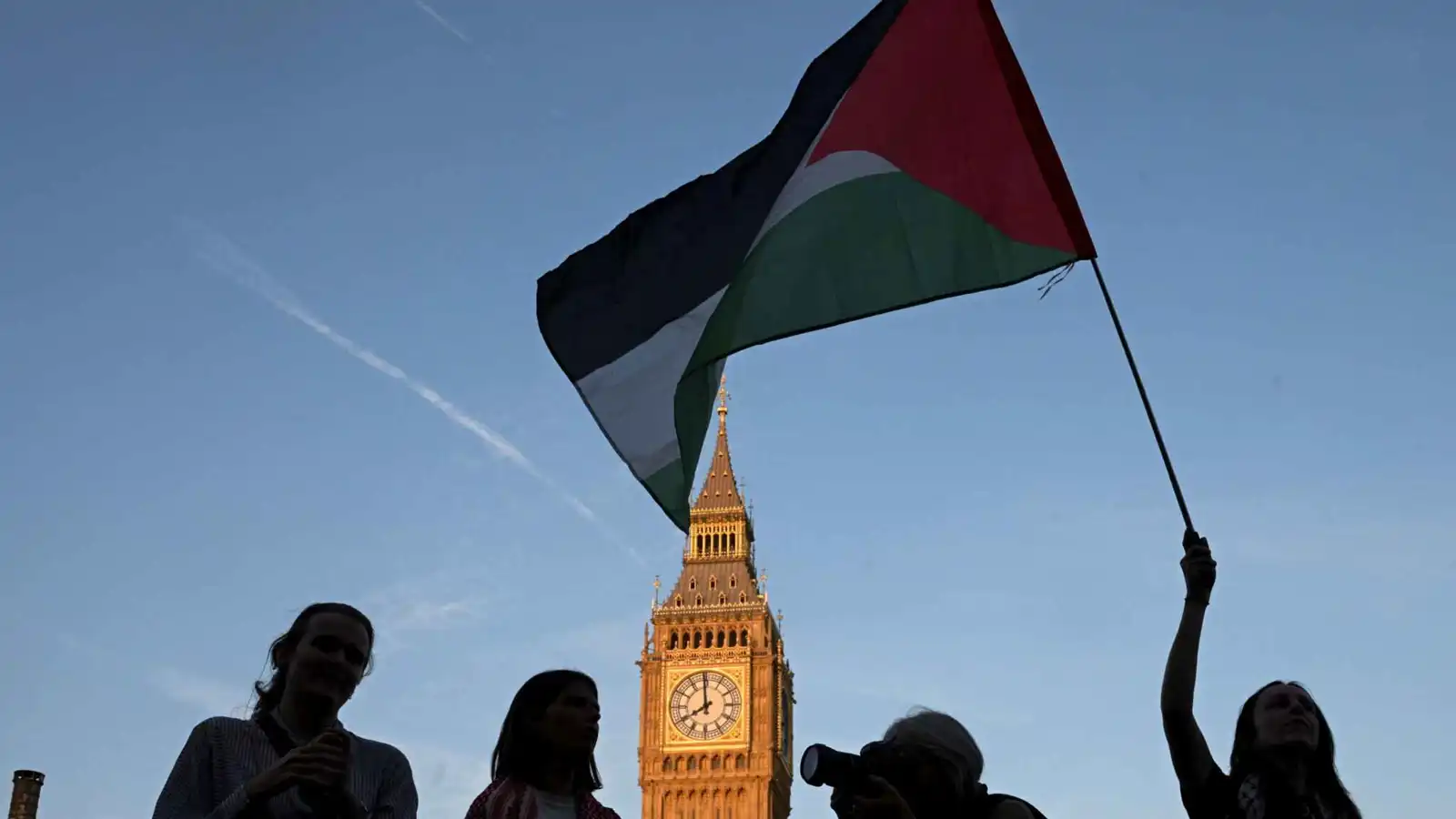 الحكومة البريطانية تعدّل الخرائط بإظهار اسم "فلسطين"