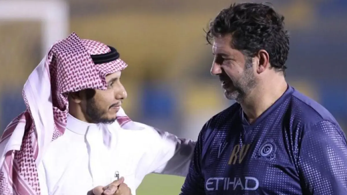 تقرير: أزمة مالية تهدد استمرار فيتوريا في قيادة نادي النصر السعودي