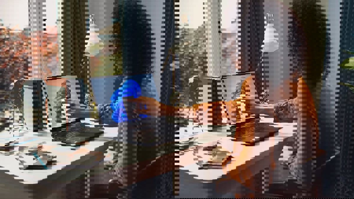 ويندوز يتتبع كل ما تفعله على الكمبيوتر.. إليك كيفية منعه