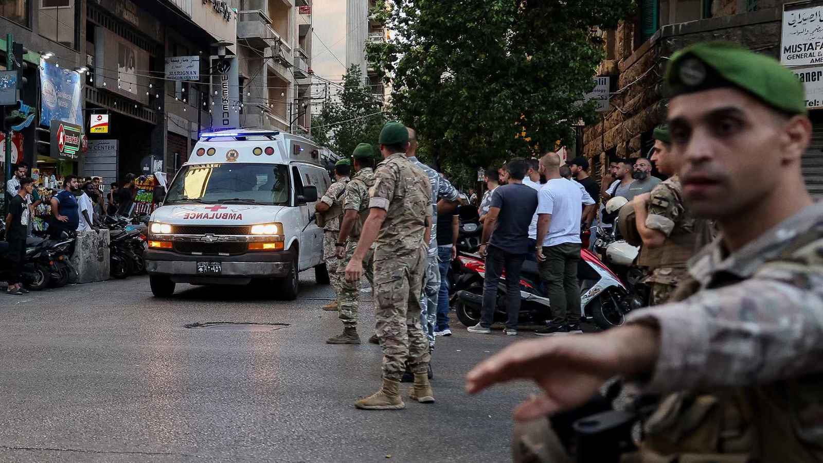 تسريبات جديدة: نصر الله رأى بعينه انفجار أجهزة "البيجر" في قياداته