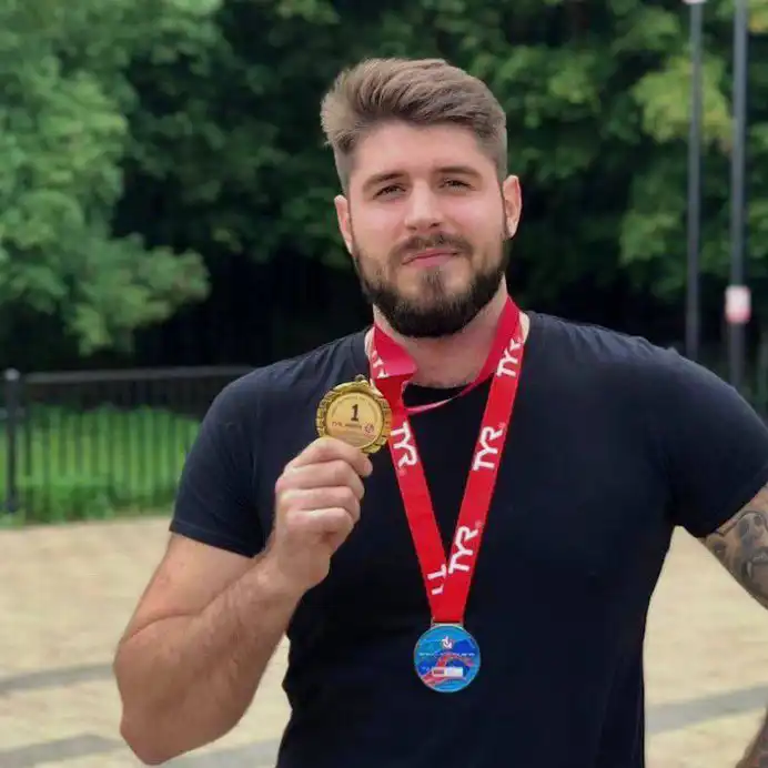 السباح الروسي نيكولاي سفيتشنيكوف